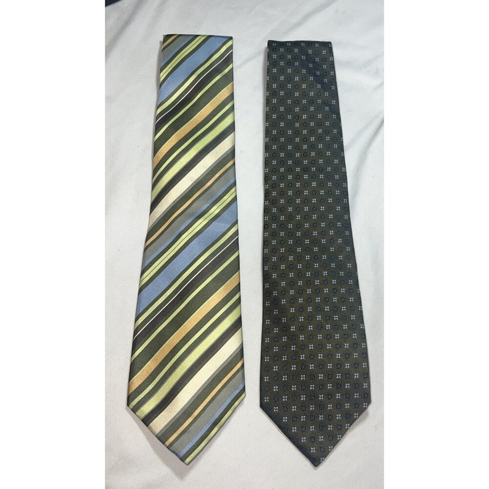 Banana Republic Neck Tie Men's One Size Striped‎ & Geometric 100% Silk Lot of 2